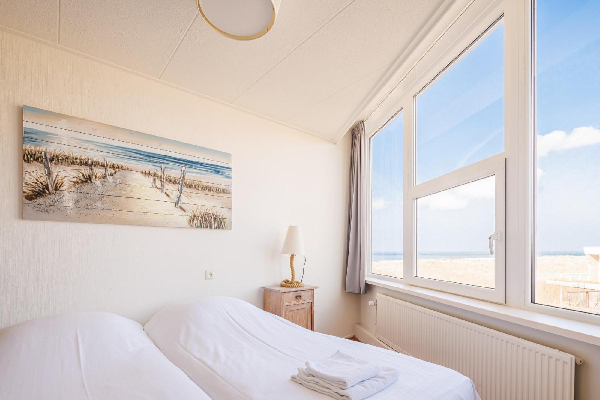 Neptunus Appartementen Bergen aan Zee Room photo